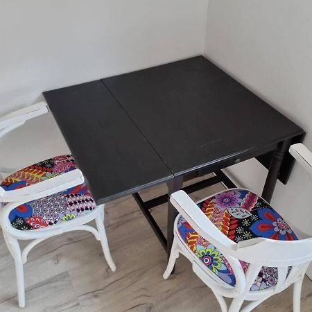 Ferienwohnung/Monteurwohnung Alte Garage Ahnatal Exteriör bild